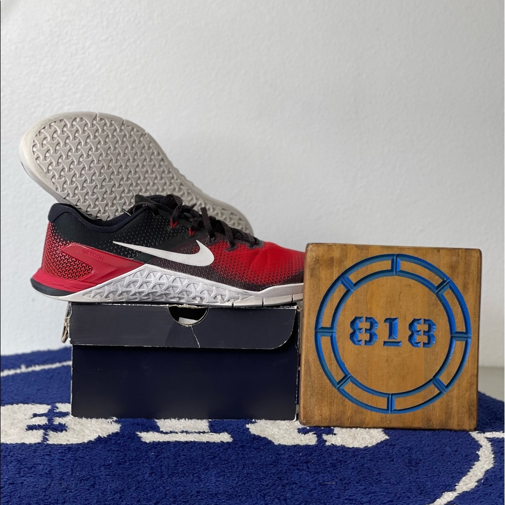 Nike Metcon 4 Red Habanero Size 12 Pre Owned